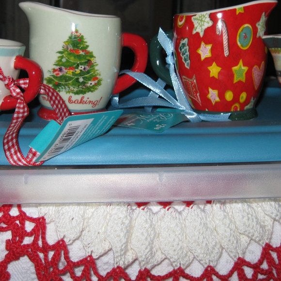 Pioneer Woman 2021 Christmas ornaments - Picture 2 of 2